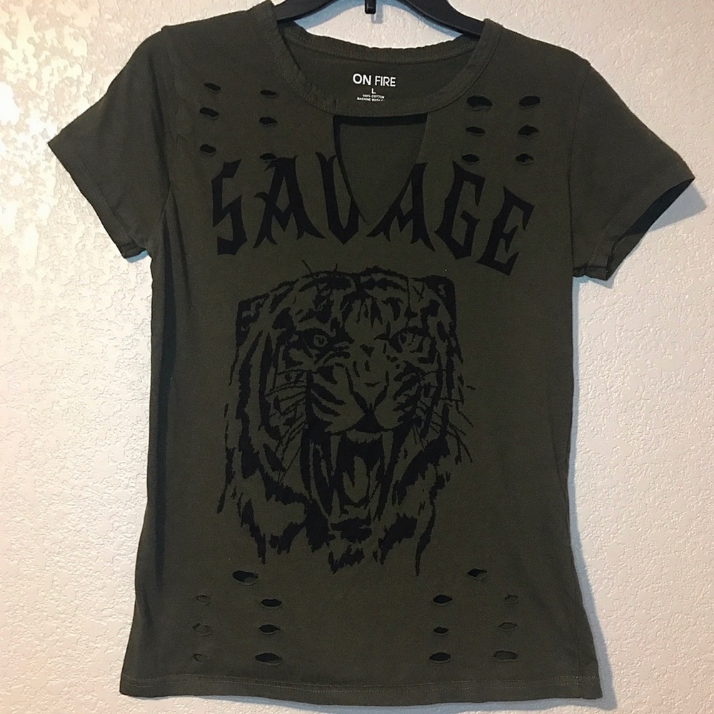✨Olive Green distressed Graphic T Shirt